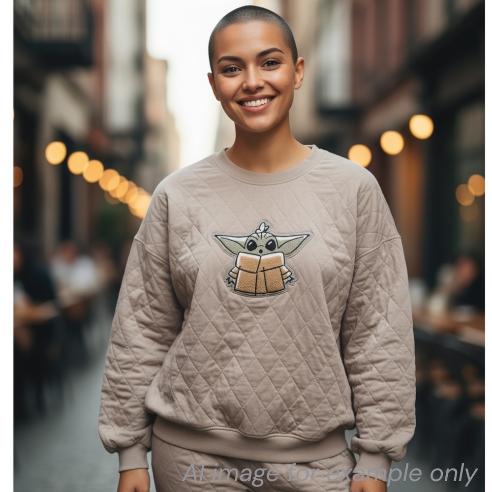 DISNEY PARK Star Wars Puff Sleves Sweatshirt Beige Mandalorian Yoda Grogu Sz XL